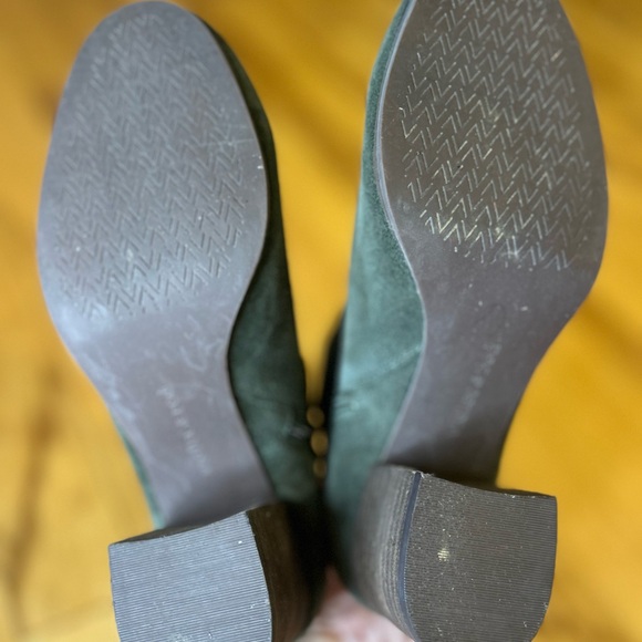 Violet & Red Suede Ankle Boots in Olive Green with side tassels - Picture 10 of 12